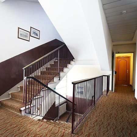 Hotel Derby โรม ภายนอก รูปภาพ