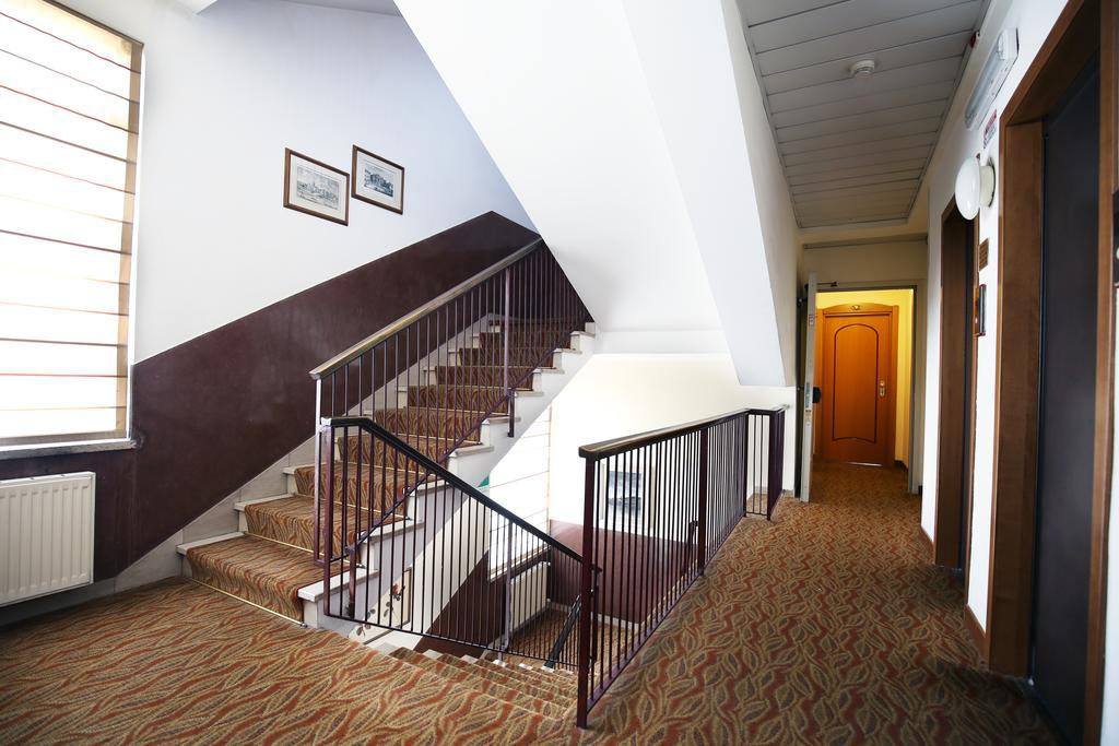 Hotel Derby โรม ภายนอก รูปภาพ