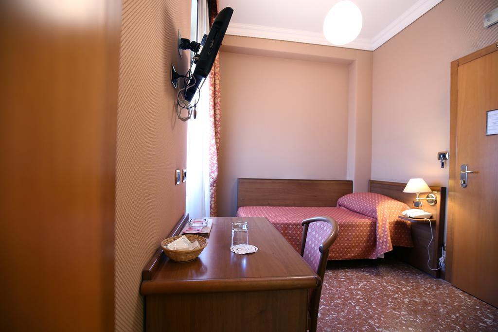 Hotel Derby โรม ห้อง รูปภาพ
