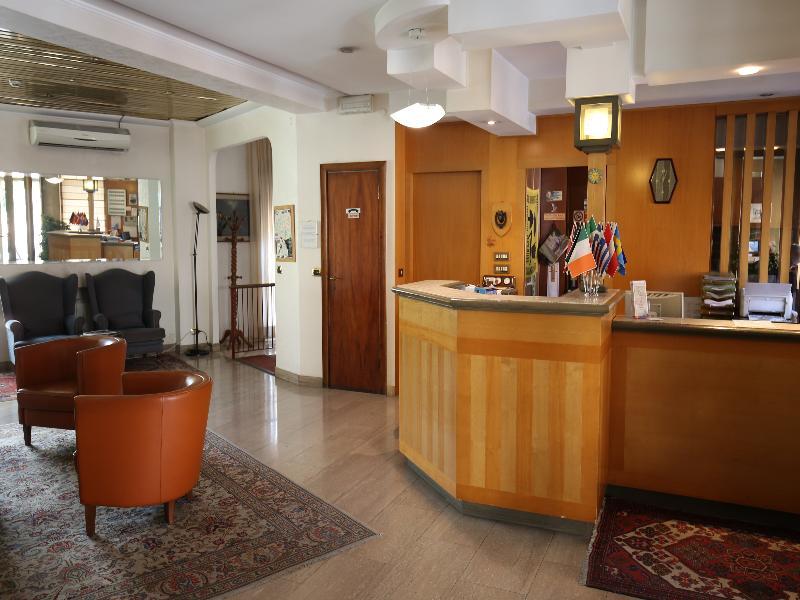 Hotel Derby โรม ภายนอก รูปภาพ